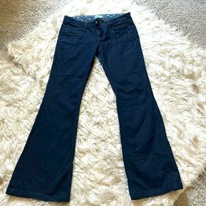 Paige size 31/dark wash flare Oakland Jeans